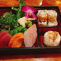 Box Sashimi (Lunch)