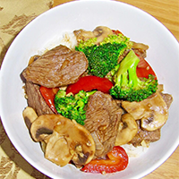 Beef with Garlic Sauce (Lunch) 